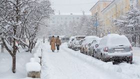 Iarna extremă ne-a luat prin surprindere! Cât va ajunge stratul de zăpadă în Capitală?